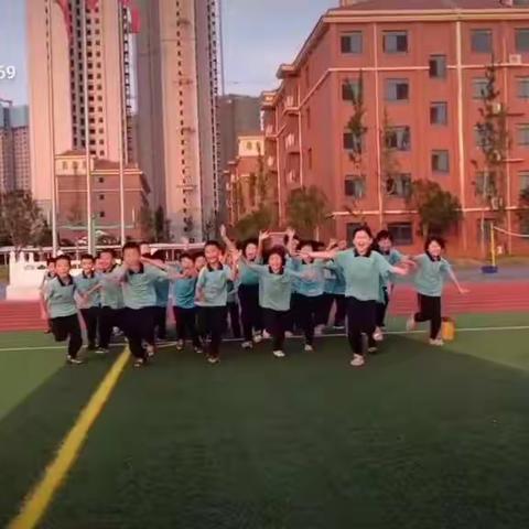 特殊的2020，不变的小15班！