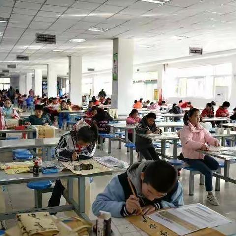 江苏省第十一届中小学生软笔·硬笔书法展示竞赛宿迁赛区现场选拔比赛活动顺利举行