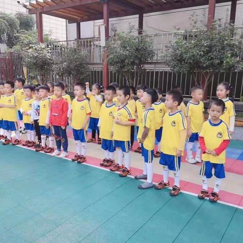 🌈彩虹城幼儿园KA班——趣味足球⚽️