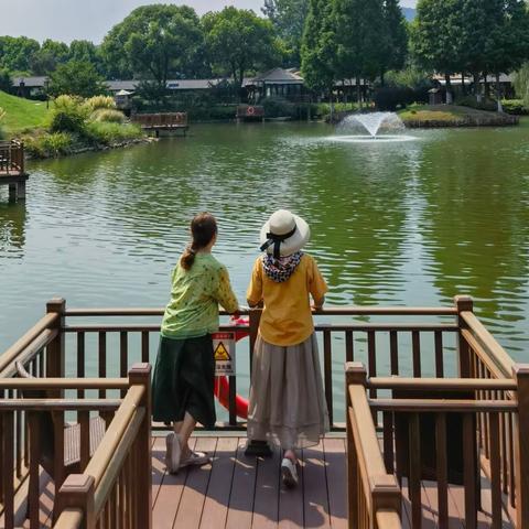 岁染花香·末伏天美在这里