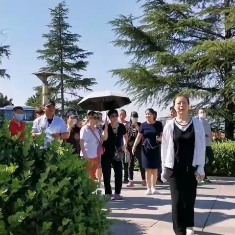 “喜迎二十大，永远跟党走”主题教育活动