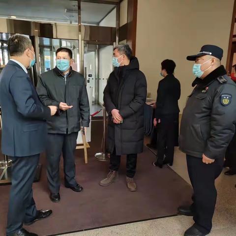 绷紧“安全弦” 大年初一检查不松懈