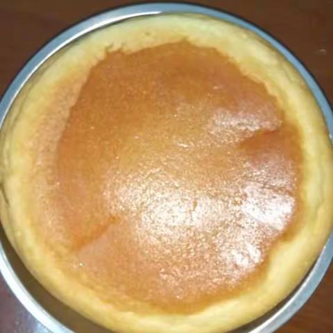电饭煲里出来的金黄色蛋糕🎂