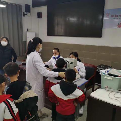 视力常态监测，关注学生健康———桐湖学校2022春季视力监测活动