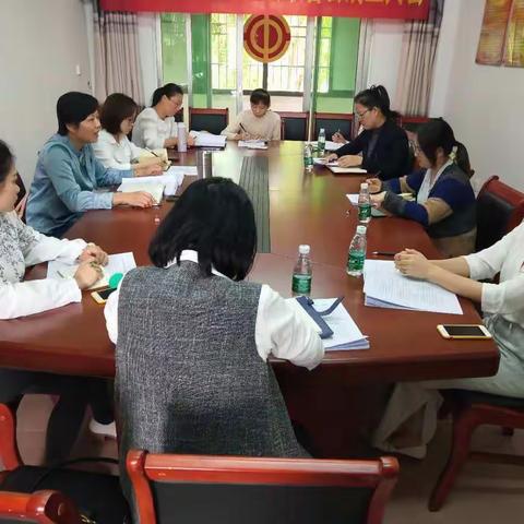 屯昌县妇联召开镇妇联主席（扩大）工作会议