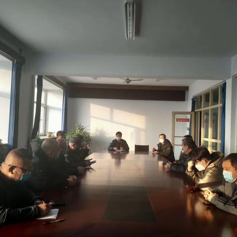 【疫线交通人】宣化公交车全方位消毒   请市民放心乘坐