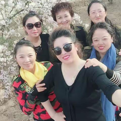 踏着春天的脚步，留下美丽的瞬间。👍️👍️