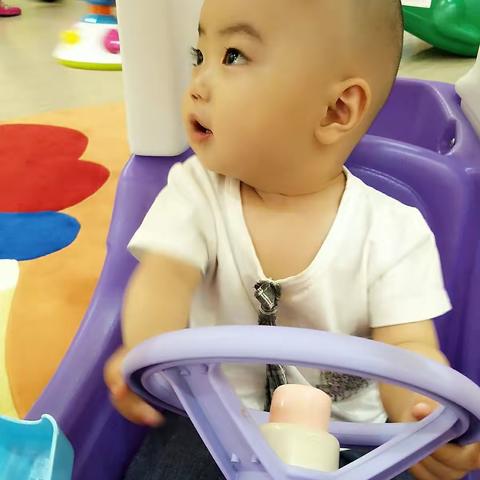 小溪快乐时光