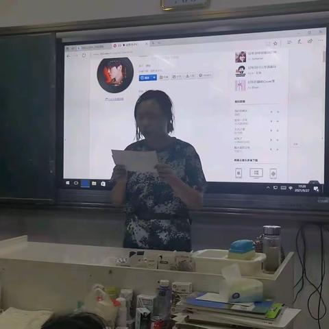 朗读者，——高一（6）班朗诵会