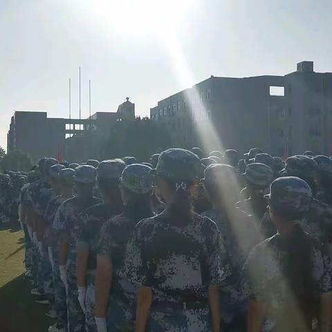 文明其精神，野蛮其体魄，——记曾都一中军训闭幕式