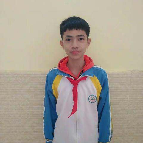 那大十小六(1)班优秀班干和优秀少先队员相片与先进事迹