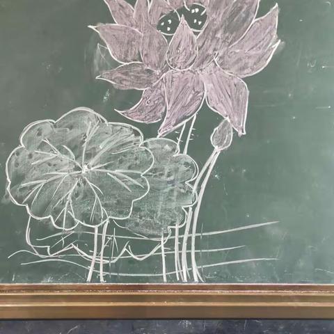 素质1+1，活力满校园