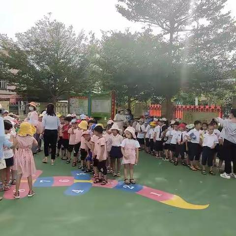 航天幼儿园幼小衔接之走进小学，迎接成长。