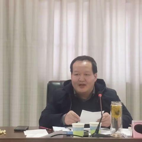 小关镇召开新的社会阶层人士座谈会