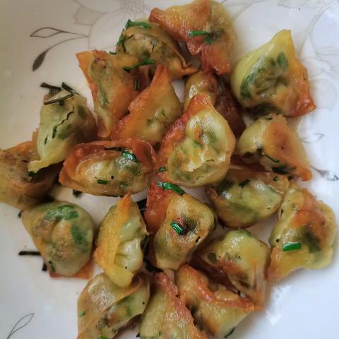 香煎小馄饨