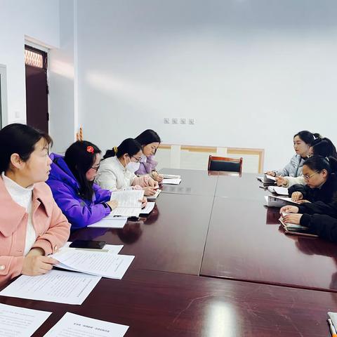 研课磨课促成长，砥砺前行共芬芳——东区小学“研课磨课”学习活动