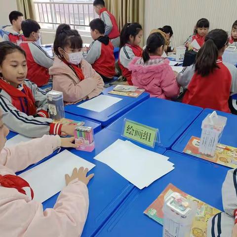 走进春天——孩子们多彩的梦   君山路小学美术优质课展评