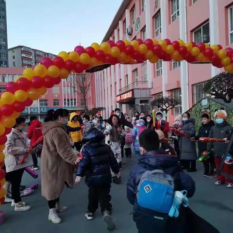 南营子小学三年三班“庆元旦，迎新年”联欢会