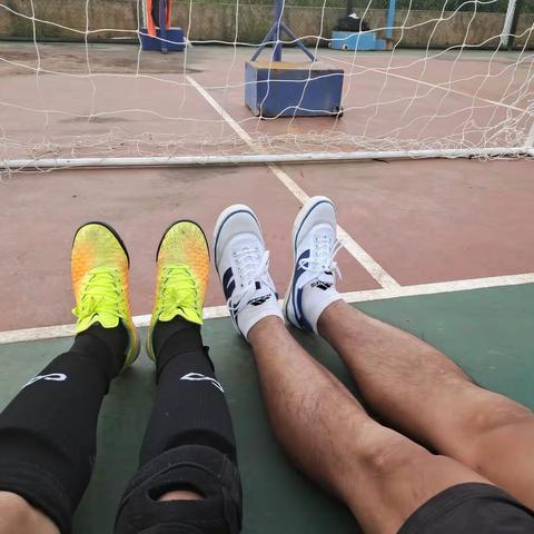 致敬我们老去的足球青春