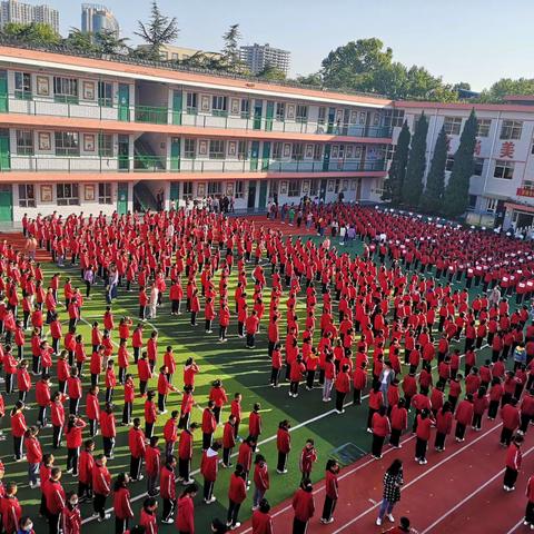 “欲文明其精神，先自野蛮其体魄”——凤台小学六（3）班秋季田径运动会掠影