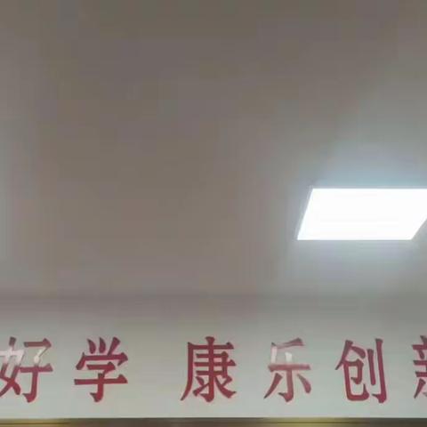 《迎新春才艺展示》主题班会                  宁乡市老干部大学声乐一班