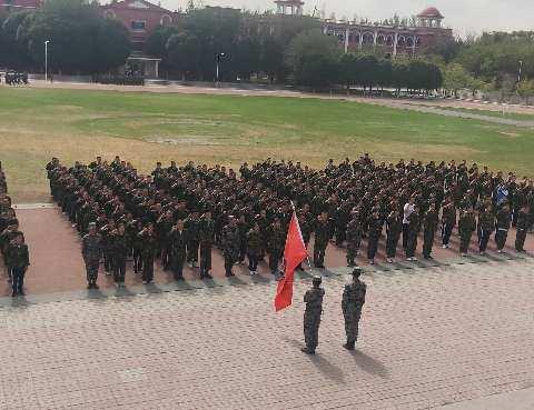 磨砺青春，升华自我——乌鲁木齐市第三十一中学2019级高一新生军训纪(终)