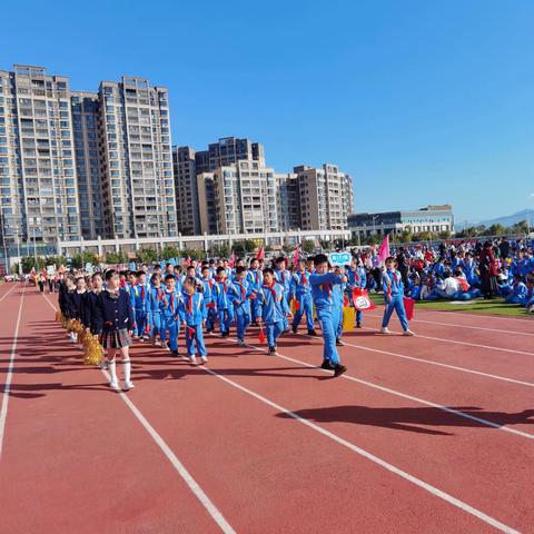 2021年11月11日乐城一小第四十二届校运会