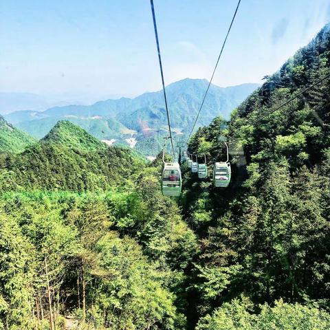 惊险而壮哉  岳西明堂山