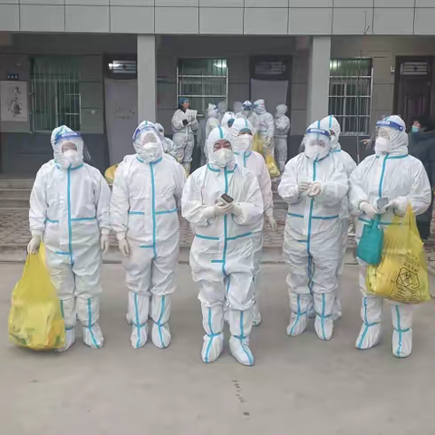 中共梁山镇委员会 梁山镇人民政府