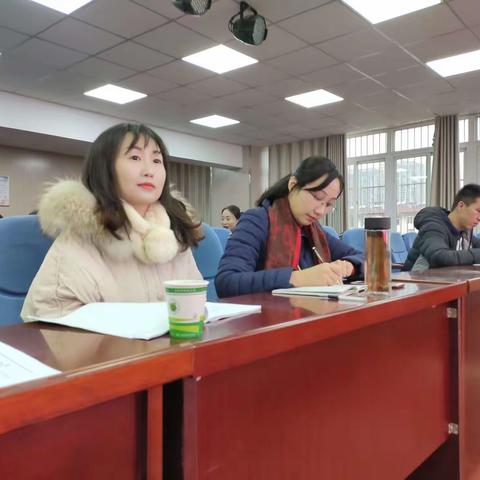 方玉婷名师工作室协办校级联动研讨课活动