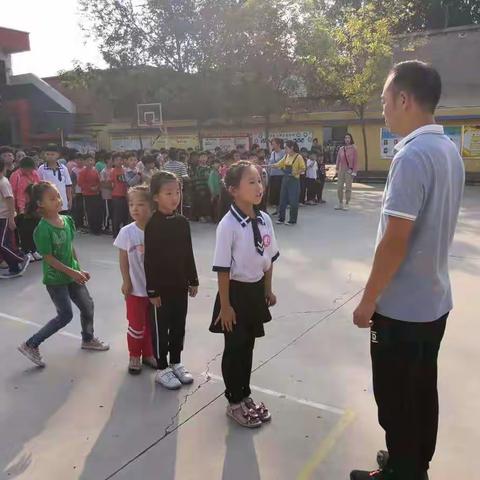 白龙二小学消防安全演练活动