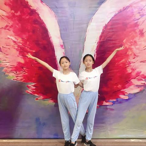 【五（10）中队】快乐暑假，充实一“夏”——李昊聪李昊颖的暑期生活