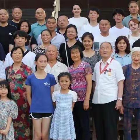 相亲相爱一家人的美好回忆
