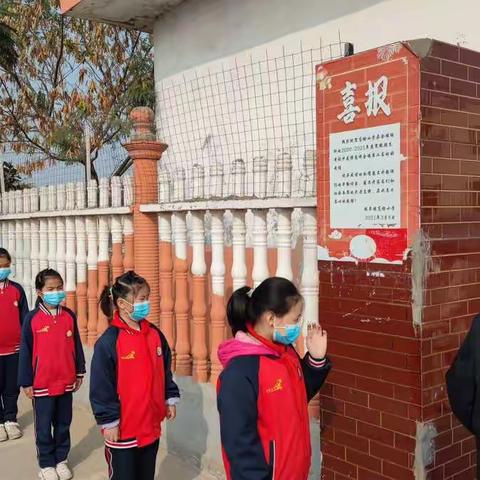 疫情防控不放松 应急演练筑防线——板泉镇高榆小学举行疫情防控应急演练