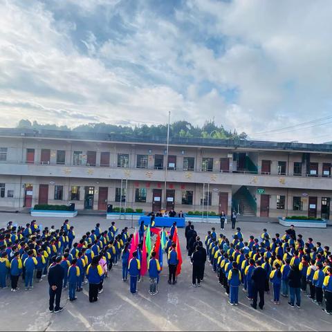 卡腊小学2022年民族团结运动会