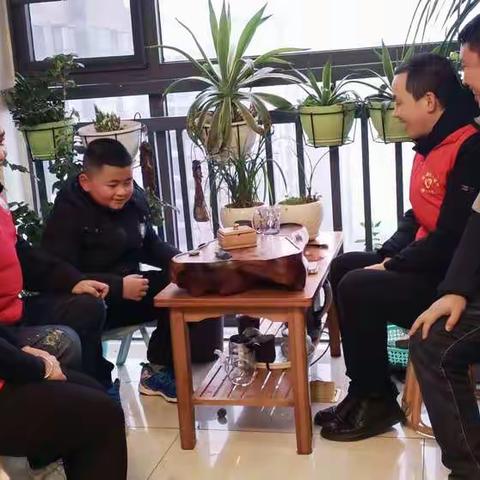 罗平县振兴小学六（1）班苗苗中队开学第一周系列活动