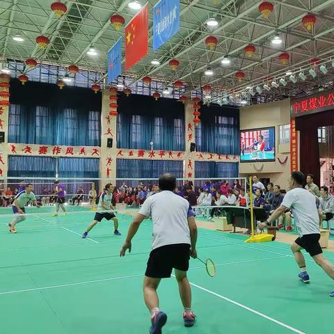 煤业集团2023“安康杯”职工羽毛球比赛                                          ——5月26日上午精彩赛场