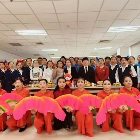 欢欢喜喜过大年