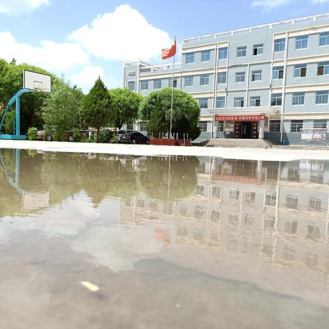 “教师展风采，合作促发展，我们在路上”——三闸镇中心学校优质课大赛小学语数组活动报道