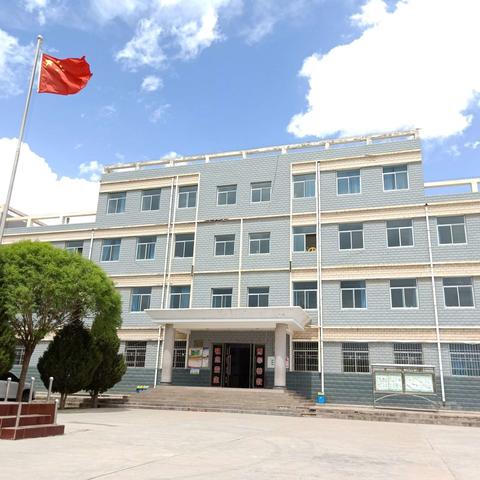 “提高灾害防治能力，构筑生命安全防线”———三闸镇瓦窑小学防震演练活动记录