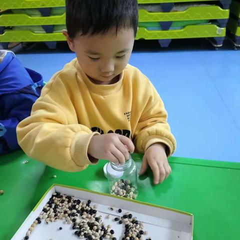 小朋友们👦🏻👧🏻♥️这么可爱、当然要记录啦📝✨🥰