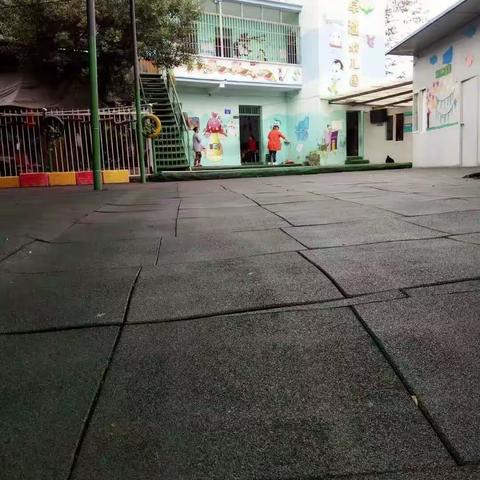 亲爱的家长、宝贝们卓越幼儿园【开学了】新学期新气象、欢迎👏孩子家长们的到来🐷现在分享我们精彩瞬