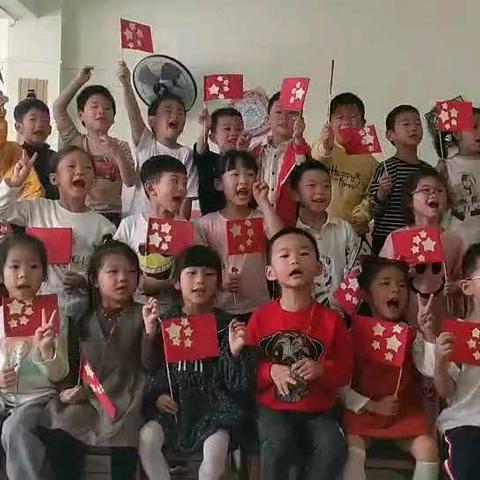 和美幼儿园大二班第五周的快乐时光分享