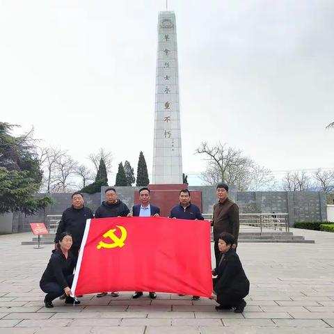 重温红色经典，传承革命精神