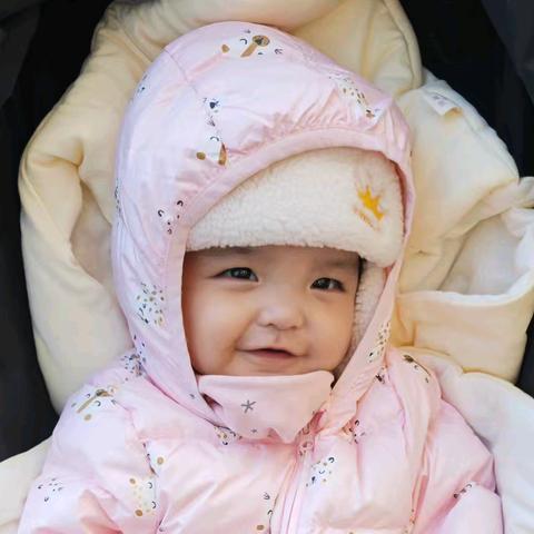 孙女成长快乐