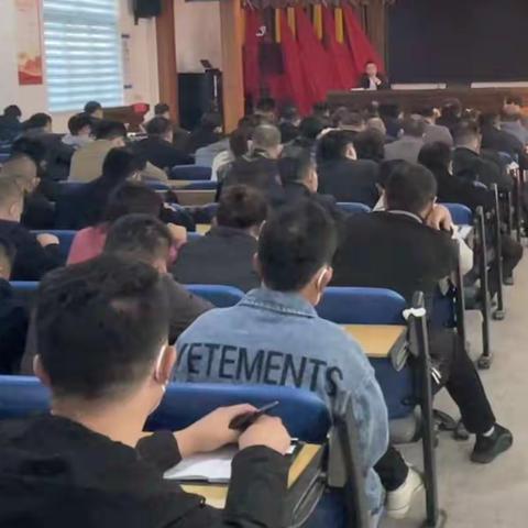 问效考责，建立长效机制