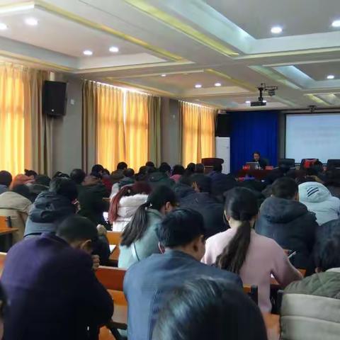 佛滩中心学校教师电脑应用及教学六环建设培训