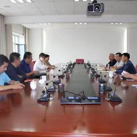 市政府办公室第六党支部召开“不忘初心、牢记使命”主题教育学习会议