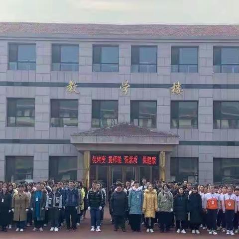 英华学校全校军事化培训大比武