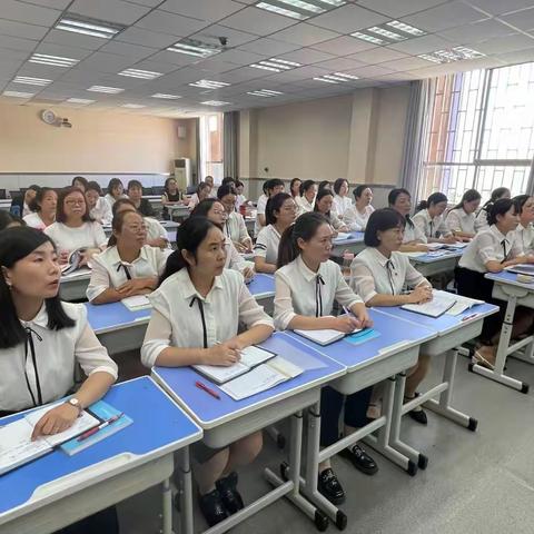 落实教学常规    推进课程建设——数学学科专题教研（5）